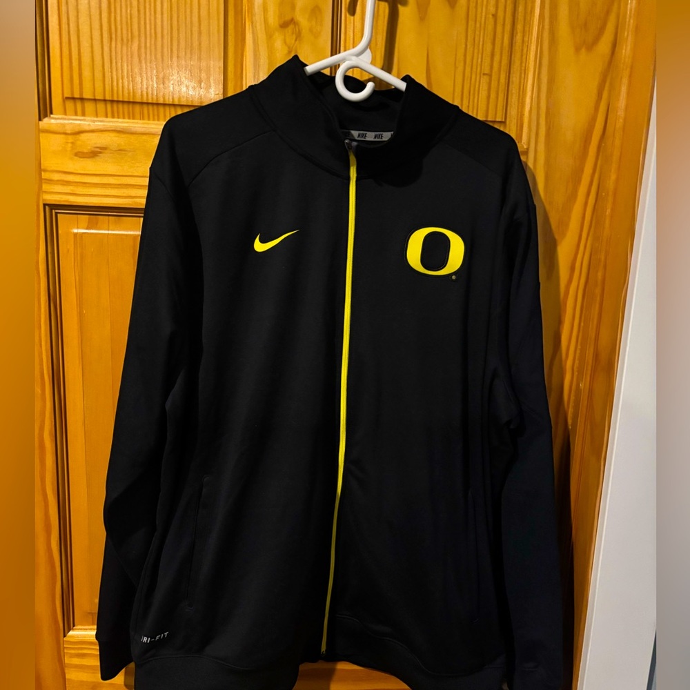 Oregon Ducks Nike Black and Yellow Men's Jacket
